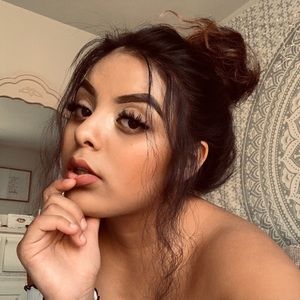 Meet your Posher, Melanie